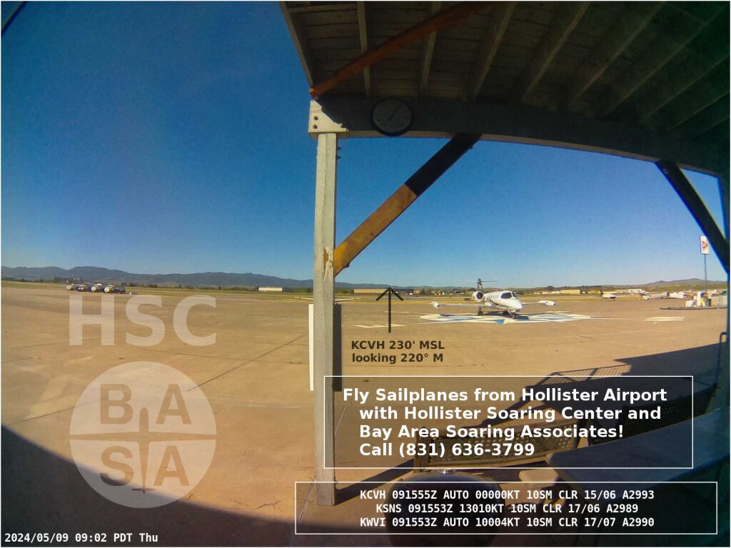 Photo taken by airport webcam facing west.
